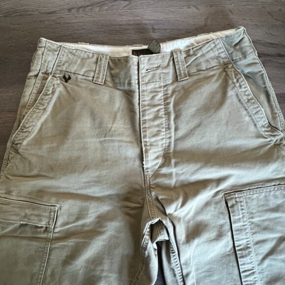 Vintage American Eagle Cargo Khaki Pants, 30x30 - Picture 3 of 4